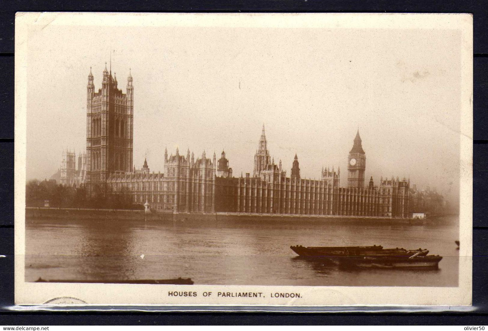 Houses Of Parliament - London - Houses Of Parliament