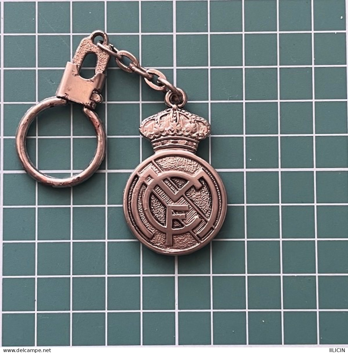 Pendant Keychain Souvenir SU000246 - Football Soccer Spain Real Madrid - Uniformes Recordatorios & Misc