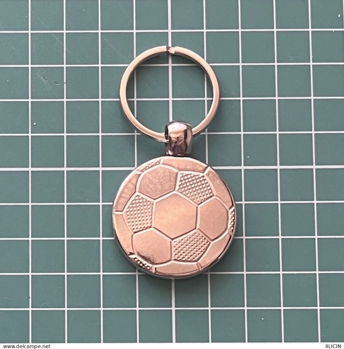 Pendant Keychain Souvenir SU000247 - Football Soccer Scotland Annan Athletic - Bekleidung, Souvenirs Und Sonstige