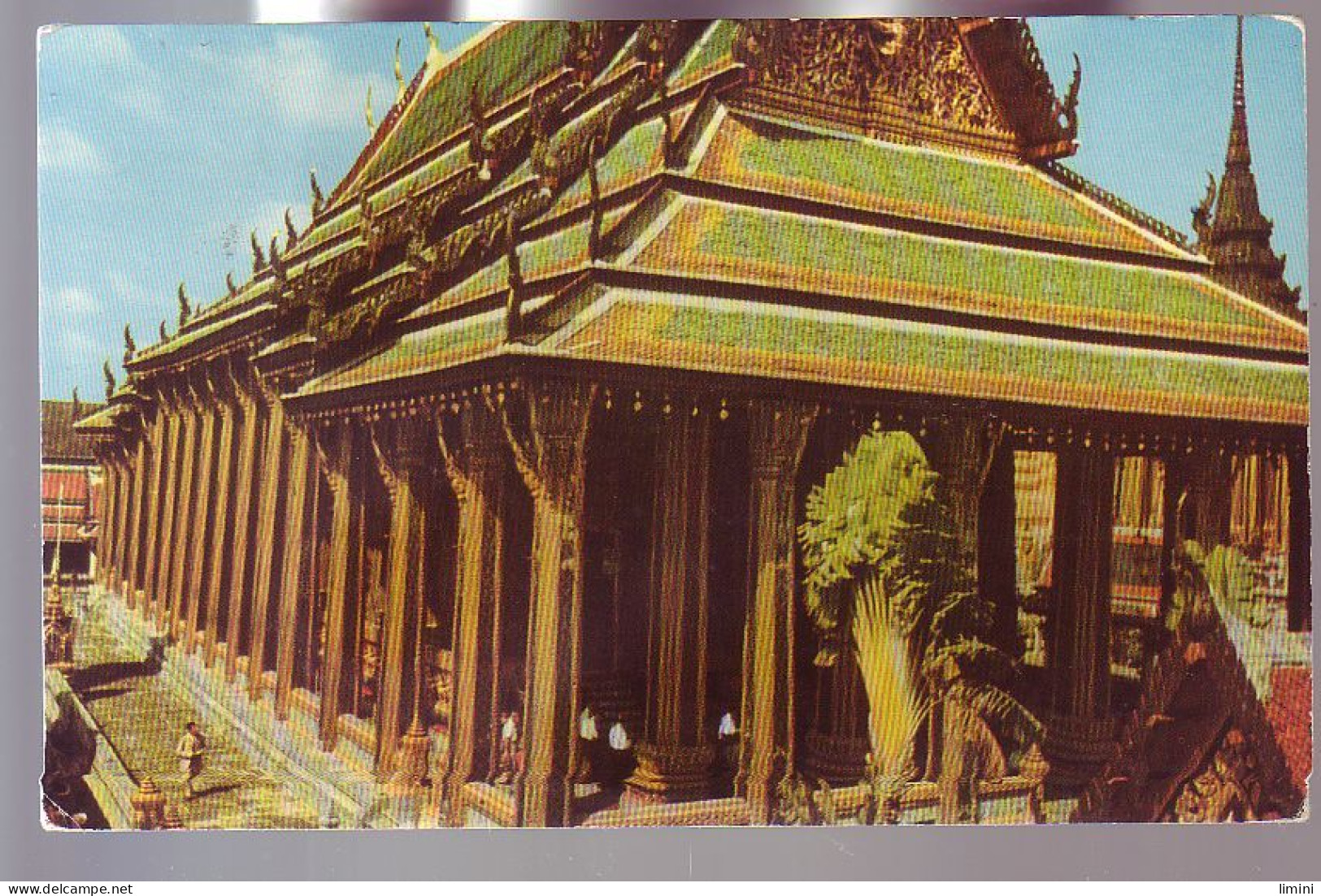 THAILANDE - BANGKOK - LOT DE 2 CPSM - ROYAL BARGE ET CHAPELLE D'ESMERALD BUDDHA TEMPLE - 22111 - 22112- - Thaïlande