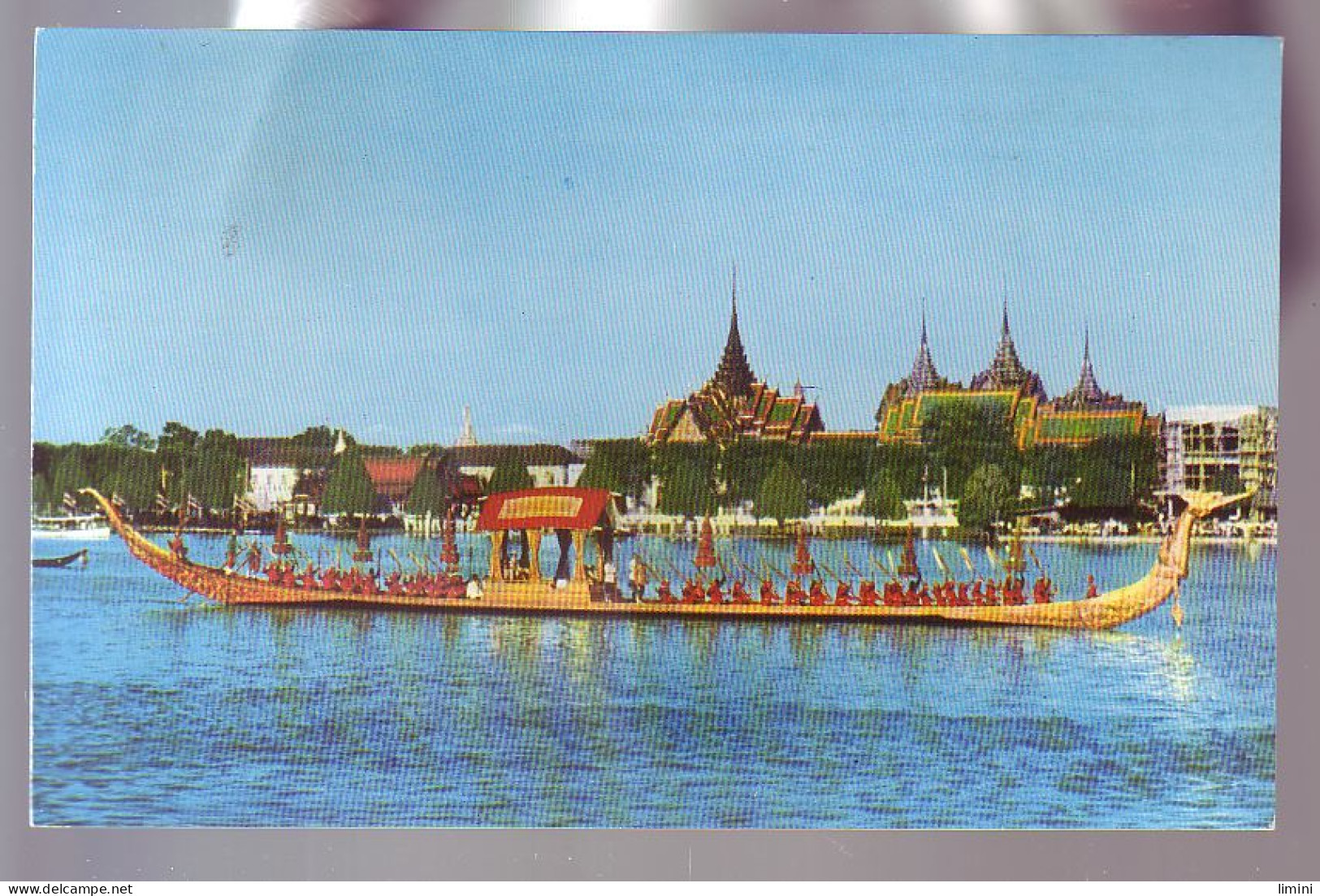 THAILANDE - BANGKOK - LOT DE 2 CPSM - ROYAL BARGE ET CHAPELLE D'ESMERALD BUDDHA TEMPLE - 22111 - 22112- - Thailand