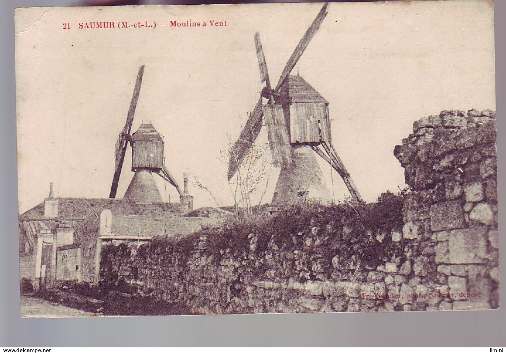 49 - SAUMUR - MOULINS à VENT  - - Saumur