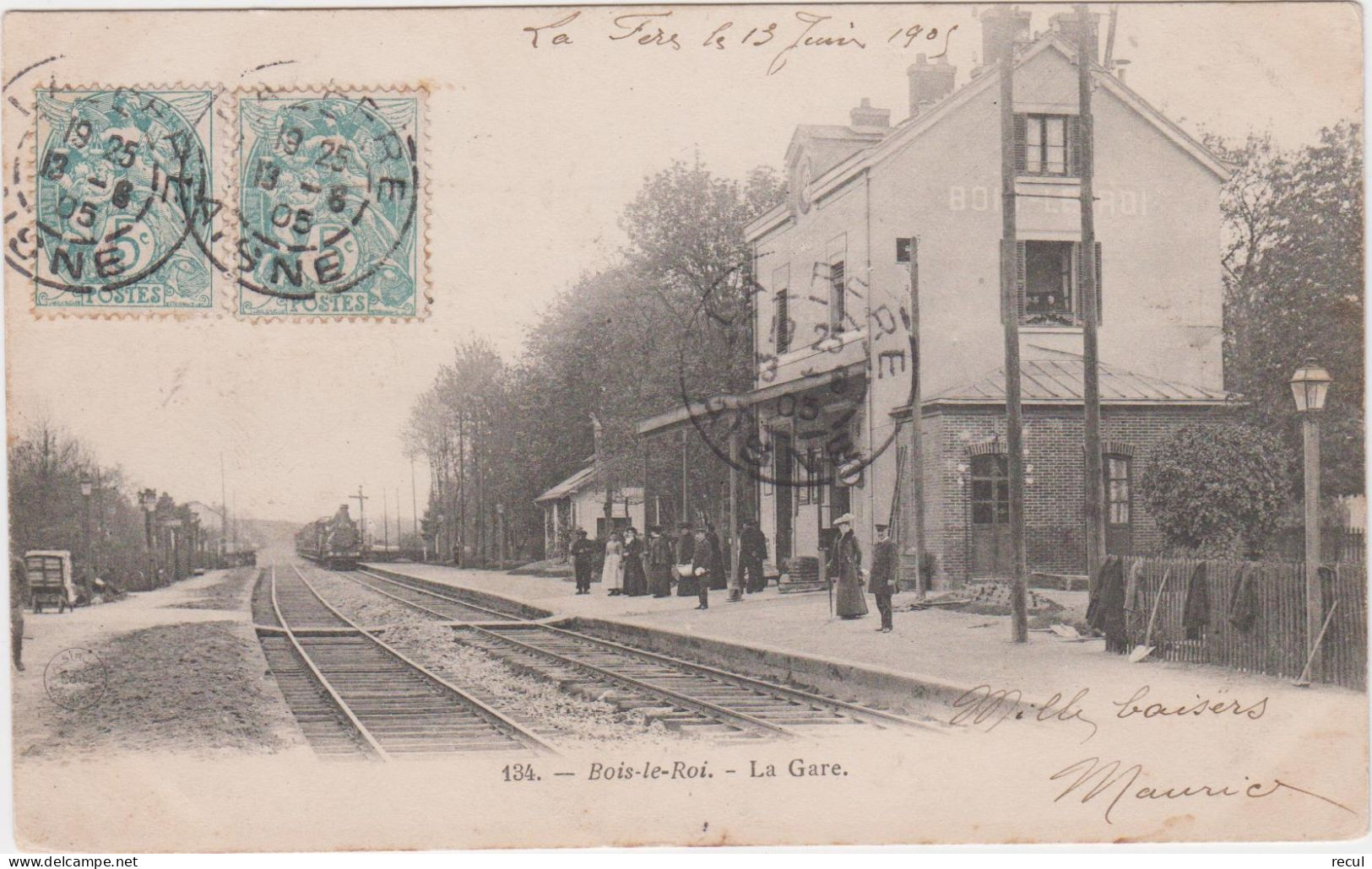 SEINE Et MARNE - 134 - BOIS Le ROI - La Gare ( Arrivée Du Train ) - Bois Le Roi