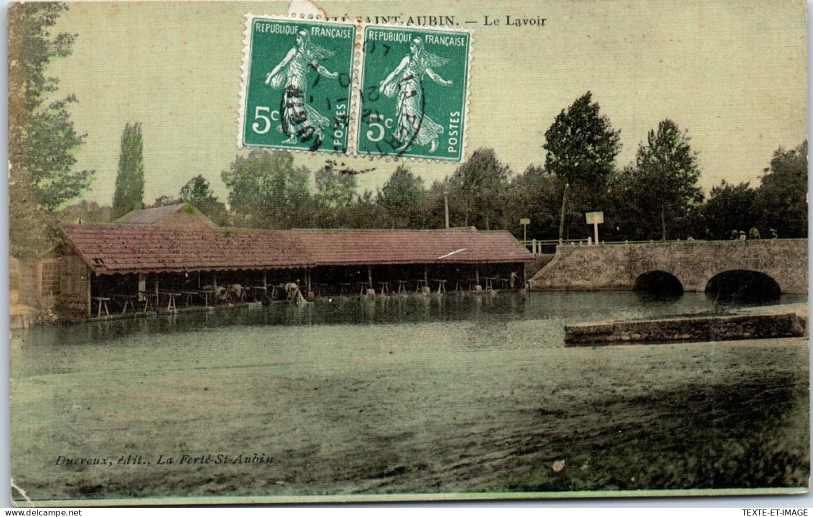 45 LA FERTE - Vue Sur Le Lavoir  - La Ferte Saint Aubin