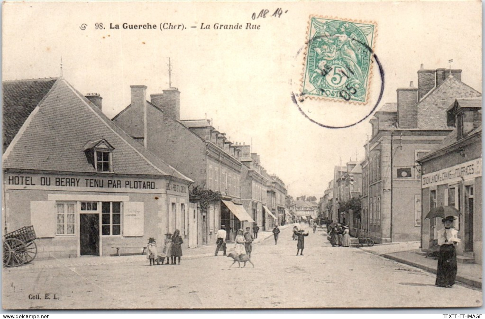 18 LA GUERCHE - Vue De La Grande Rue  - La Guerche Sur L'Aubois