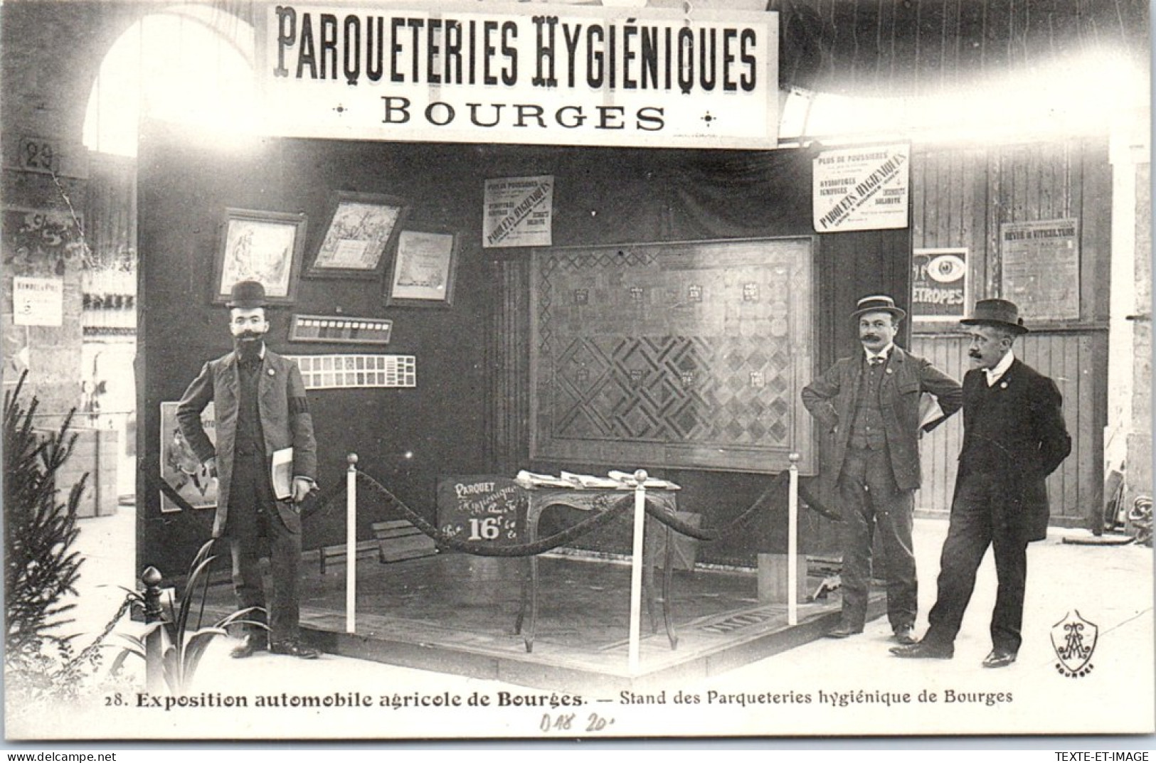 18 BOURGES - Expo Automobile, Stand Des Parqueteries Hygieniques  - Bourges