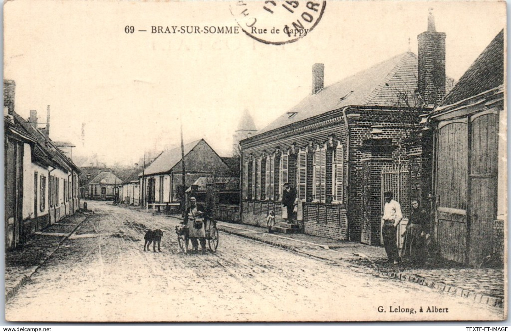 80 BRAY SYR SOMME - La Rue De Cappy (attelage De Chien) - Bray Sur Somme