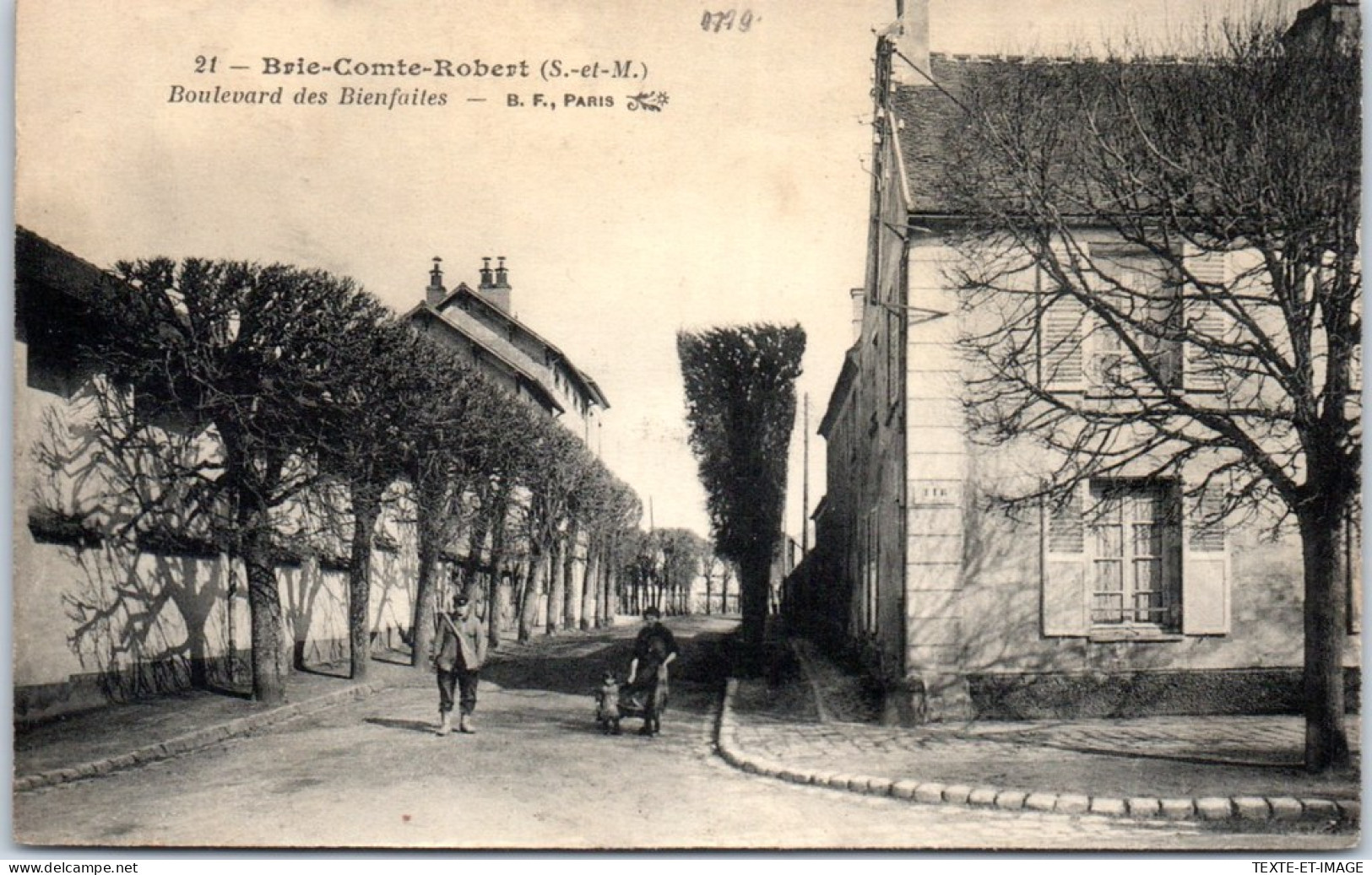 77 BRIE COMTE ROBERT - Le Boulevard Des Bienfaites  - Brie Comte Robert