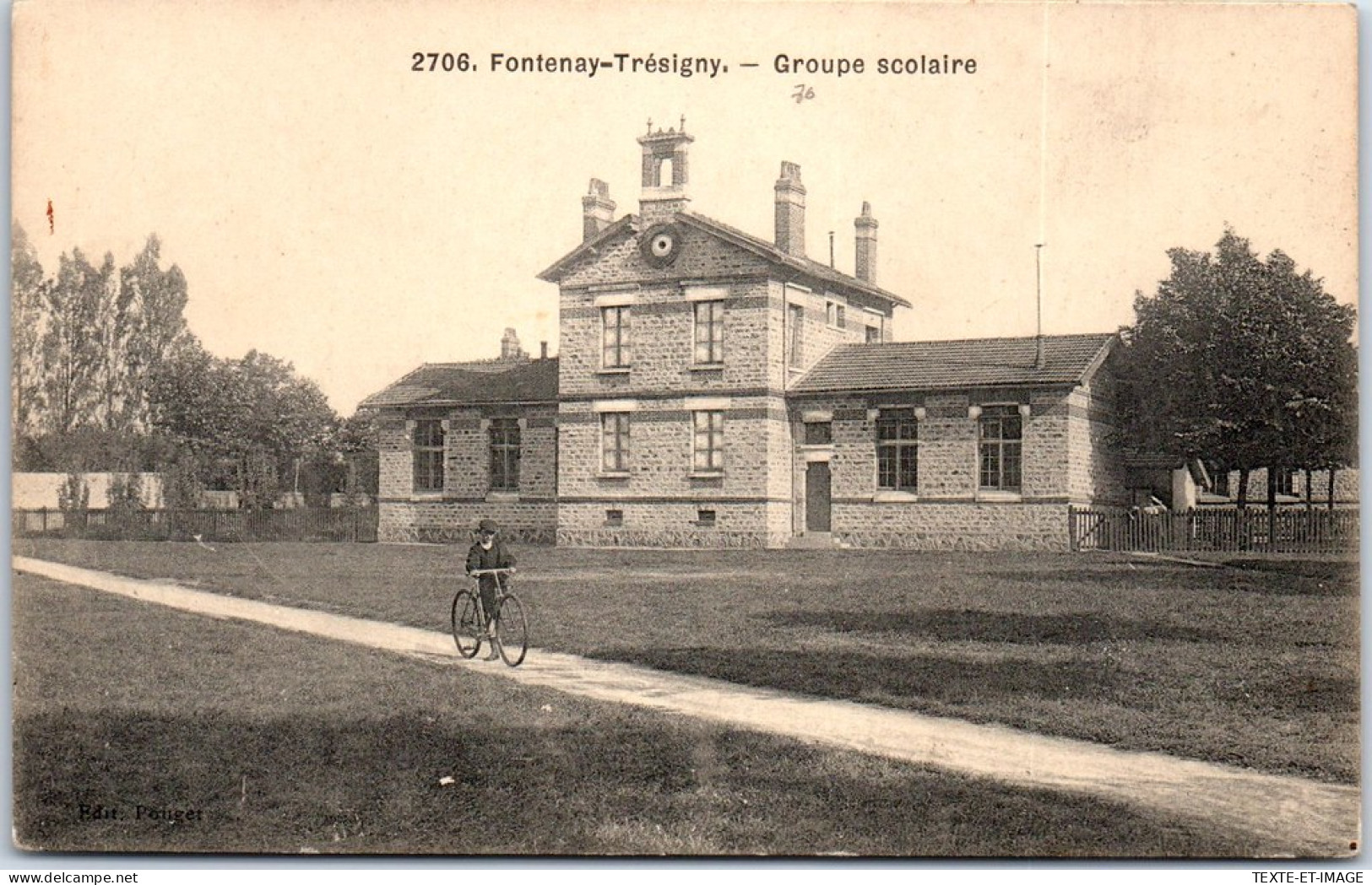 77 FONTENAY TRESIGNY - Le Groupe Scolaire.  - Fontenay Tresigny