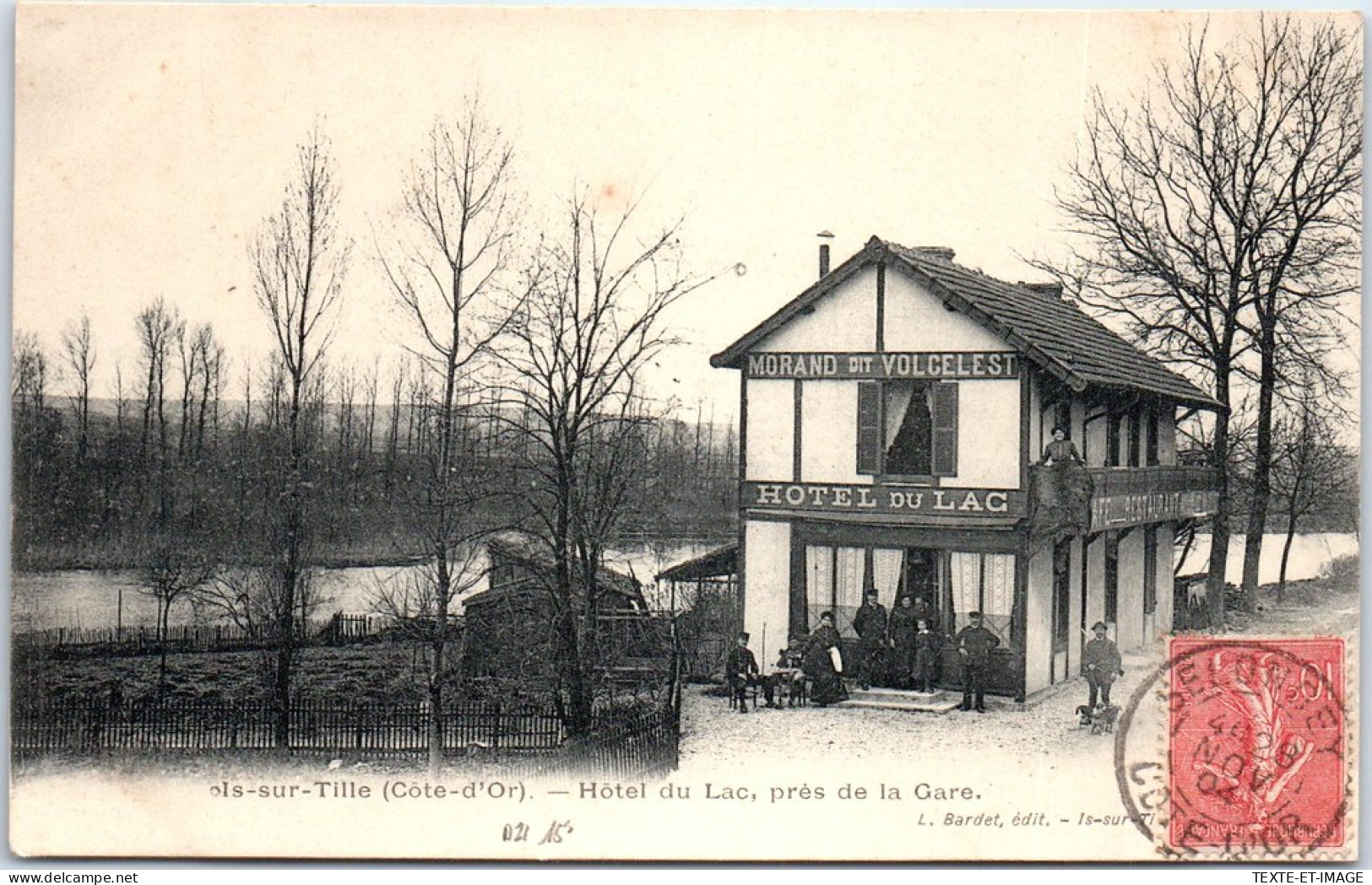 21 IS SUR TILLE - Hotel Du Lac Pres De La Gare.  - Is Sur Tille