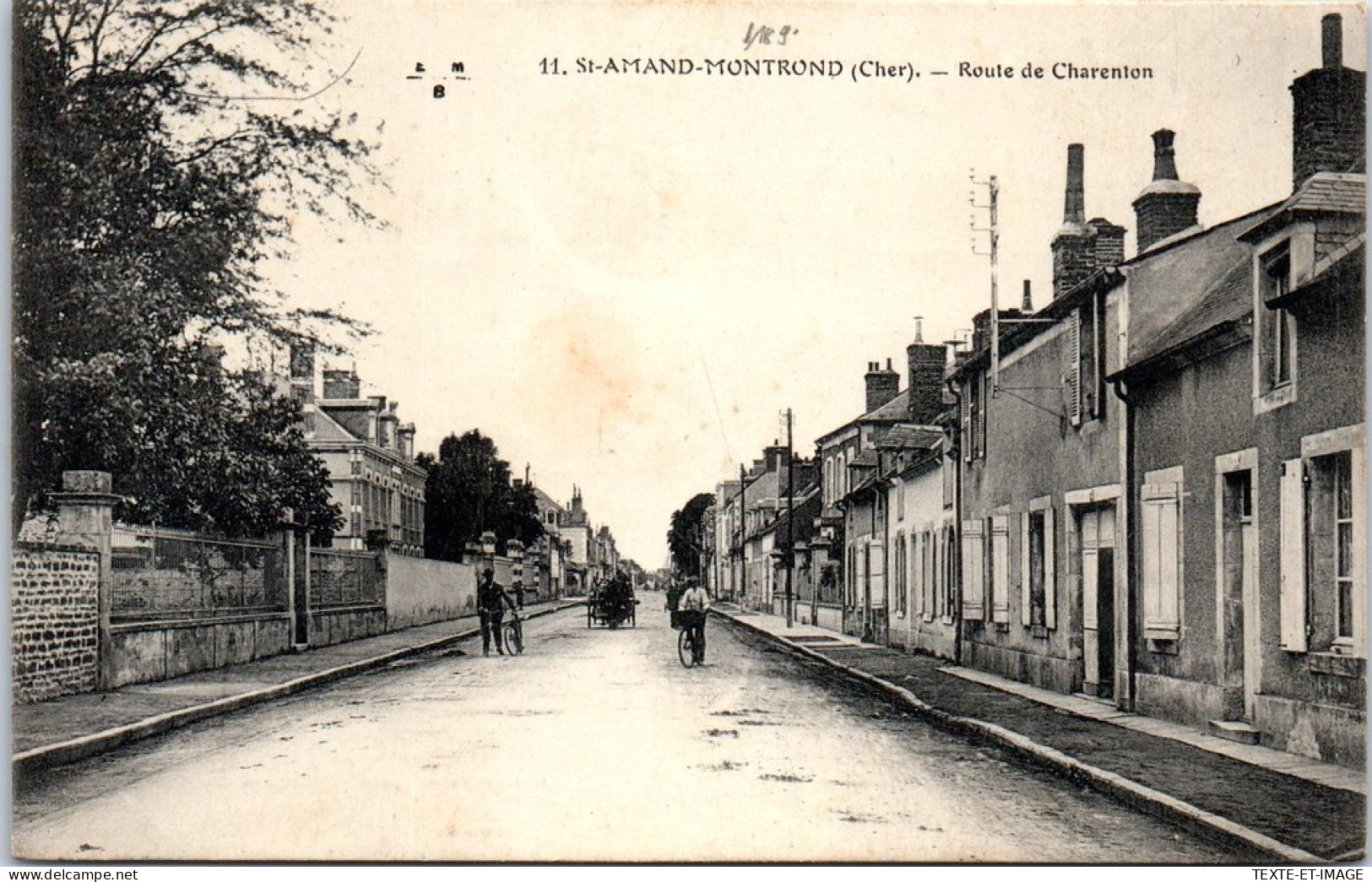 18 SAINT AMAND MONTROND - Route De Charenton. - Saint-Amand-Montrond