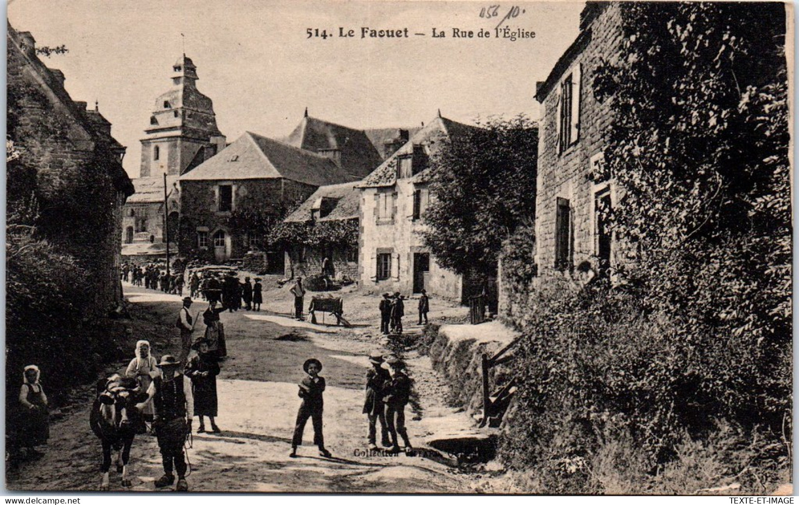 56 LE FAOUET - Vue De La Rue De L'eglise. - Le Faouet