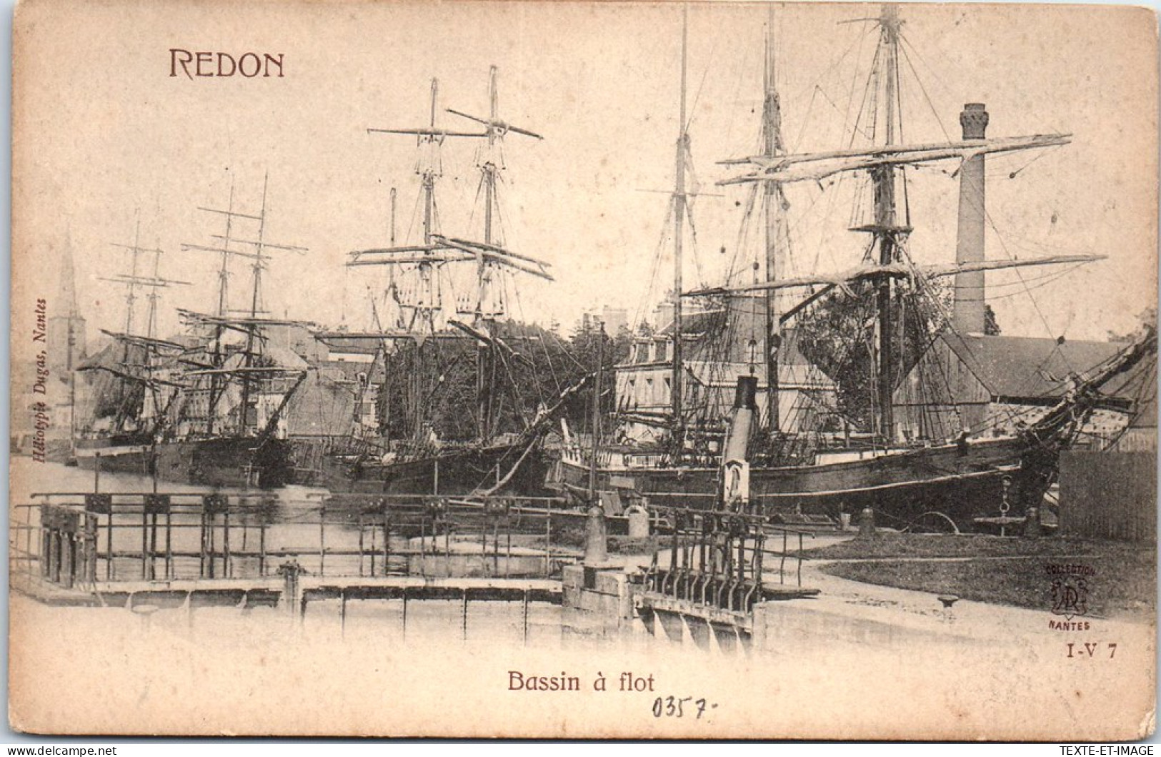 35 REDON - Le Bassin A Flot. - Redon
