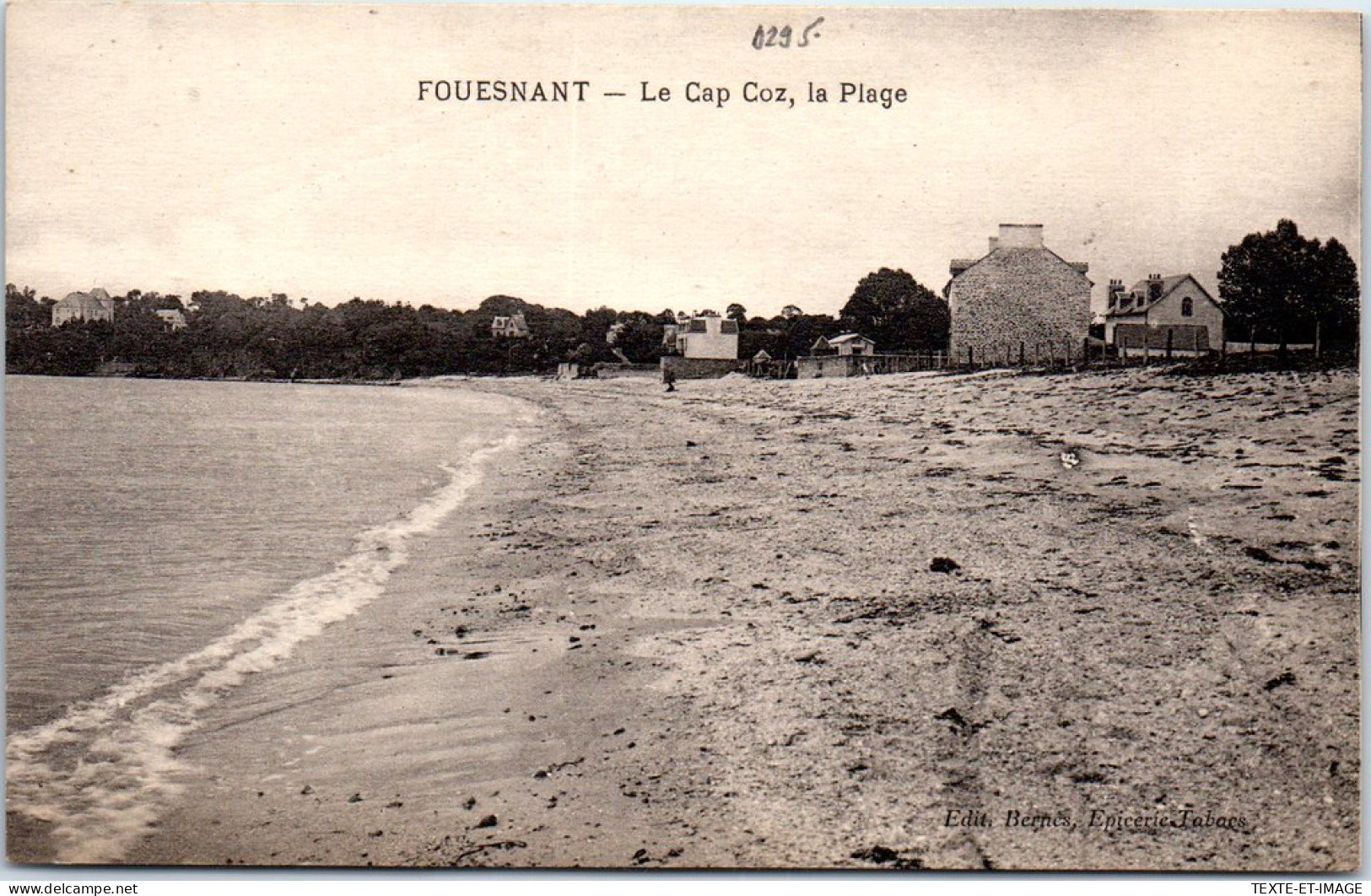 29 FOUESNANT - La Plage Cap Coz - Fouesnant