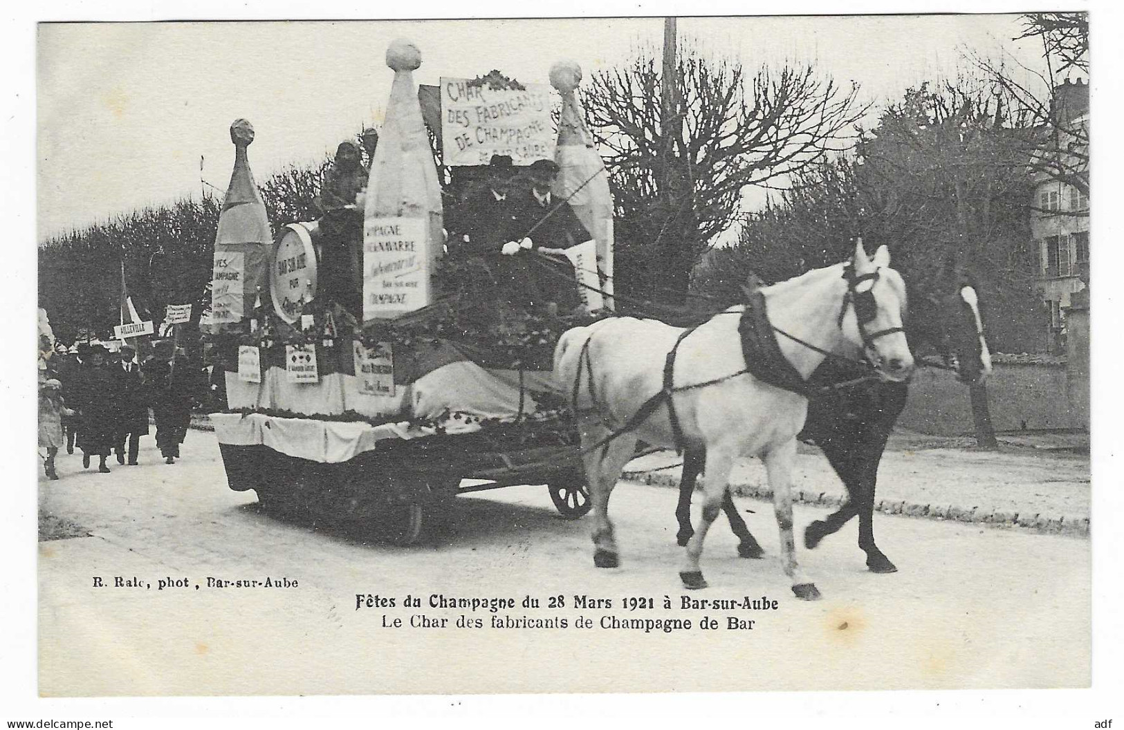 CPA BAR SUR AUBE, FETES DU CHAMPAGNE 1921, LE CHAR DES FABRICANTS DE CHAMPAGNE DE BAR, AUBE 10 - Bar-sur-Aube