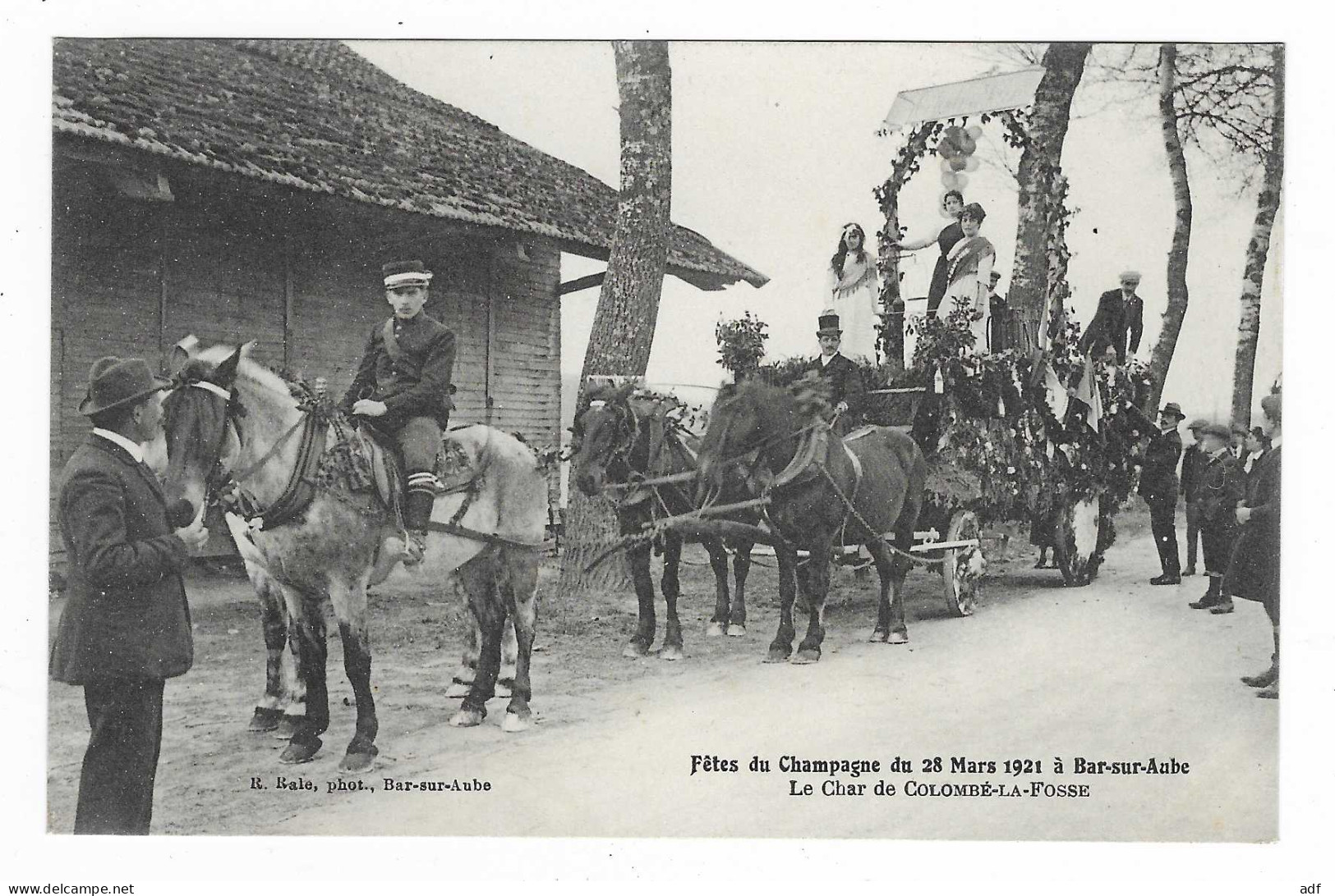 CPA BAR SUR AUBE, FETES DU CHAMPAGNE 1921, LE CHAR DE COLOMBE LA FOSSE, AUBE 10 - Bar-sur-Aube