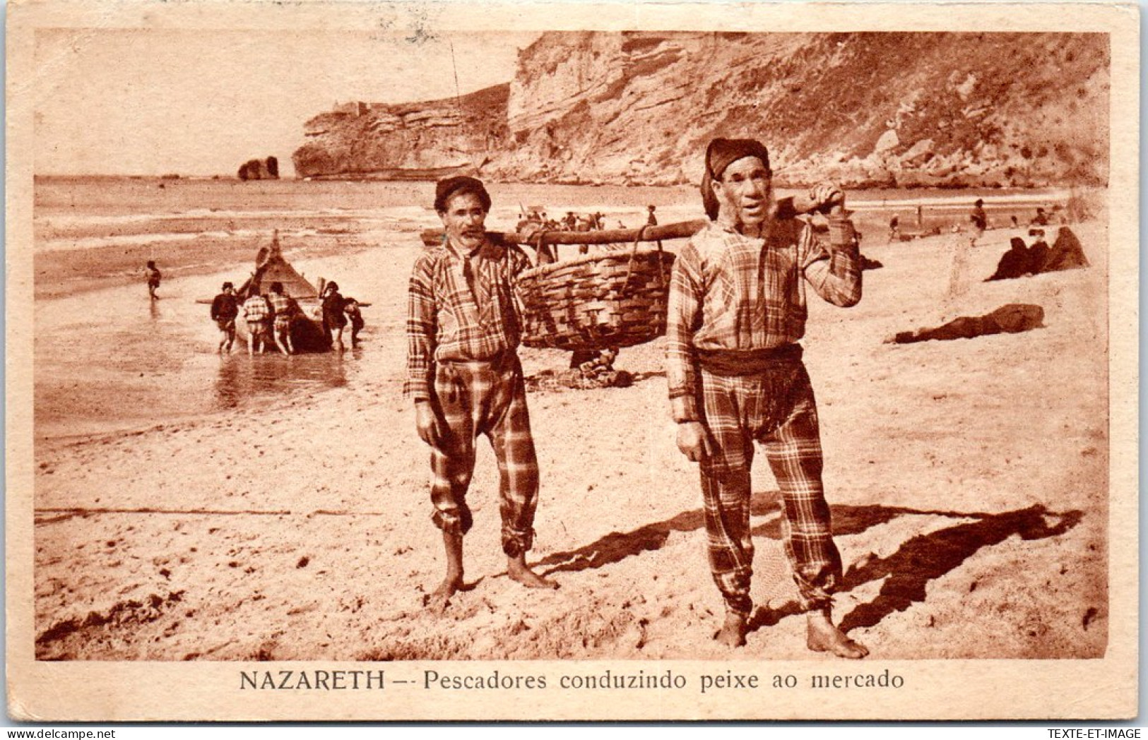 Portugal - NAZARETH - Pescadores Conduzindo Peixe Ao Mercado - Other & Unclassified