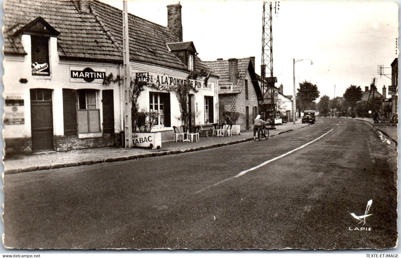 45 LA FERTE SAINT AUBIN -restaurant A La Pomme De Pin  - La Ferte Saint Aubin