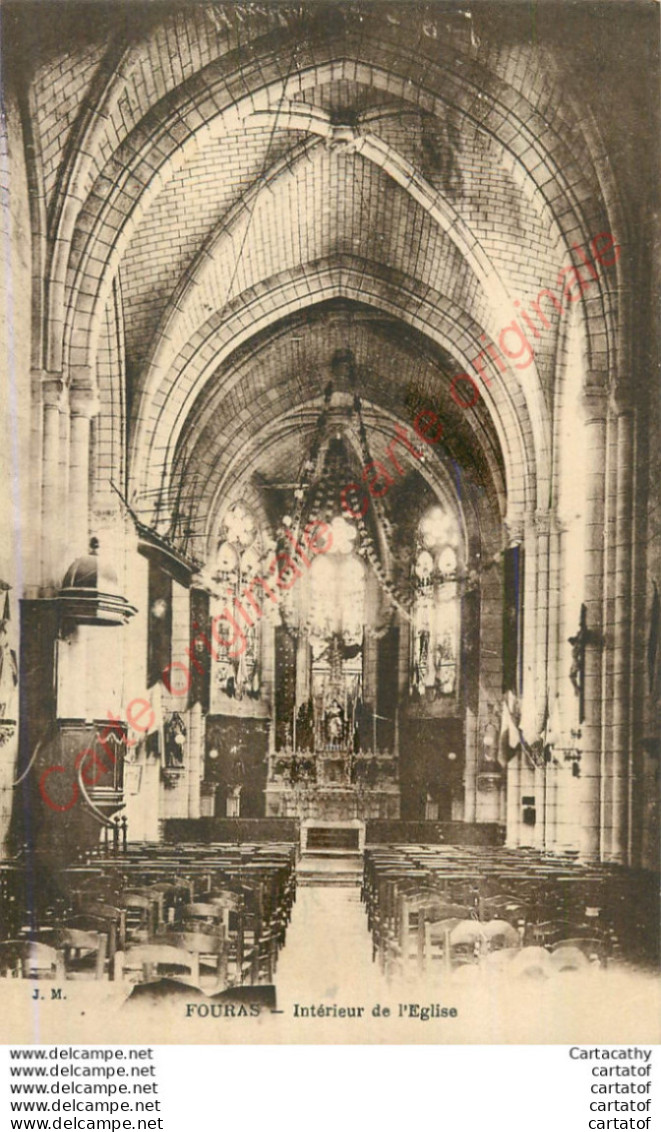 17.  FOURAS .  Intérieur De L'Eglise . - Fouras-les-Bains