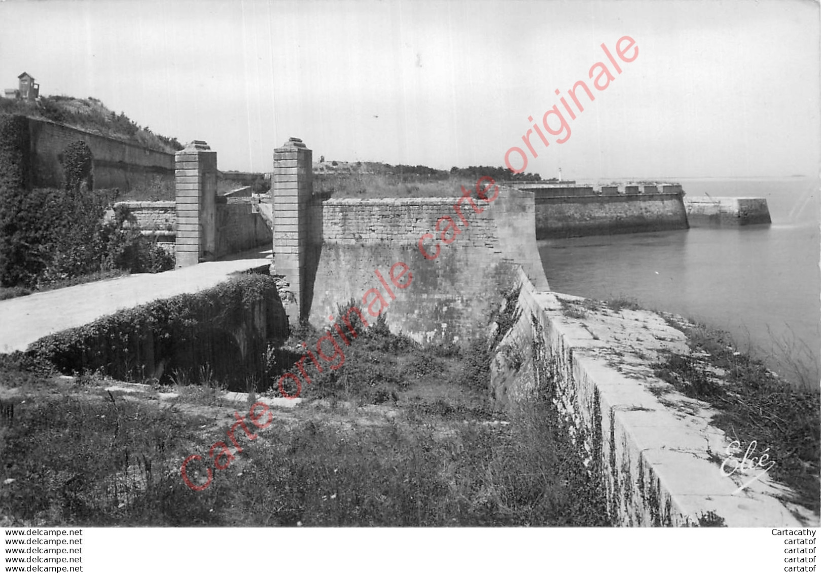 17.  ILE DE RE .  St-MARTIN DE RE . Les Fortifications De La Citadelle. - Ile De Ré