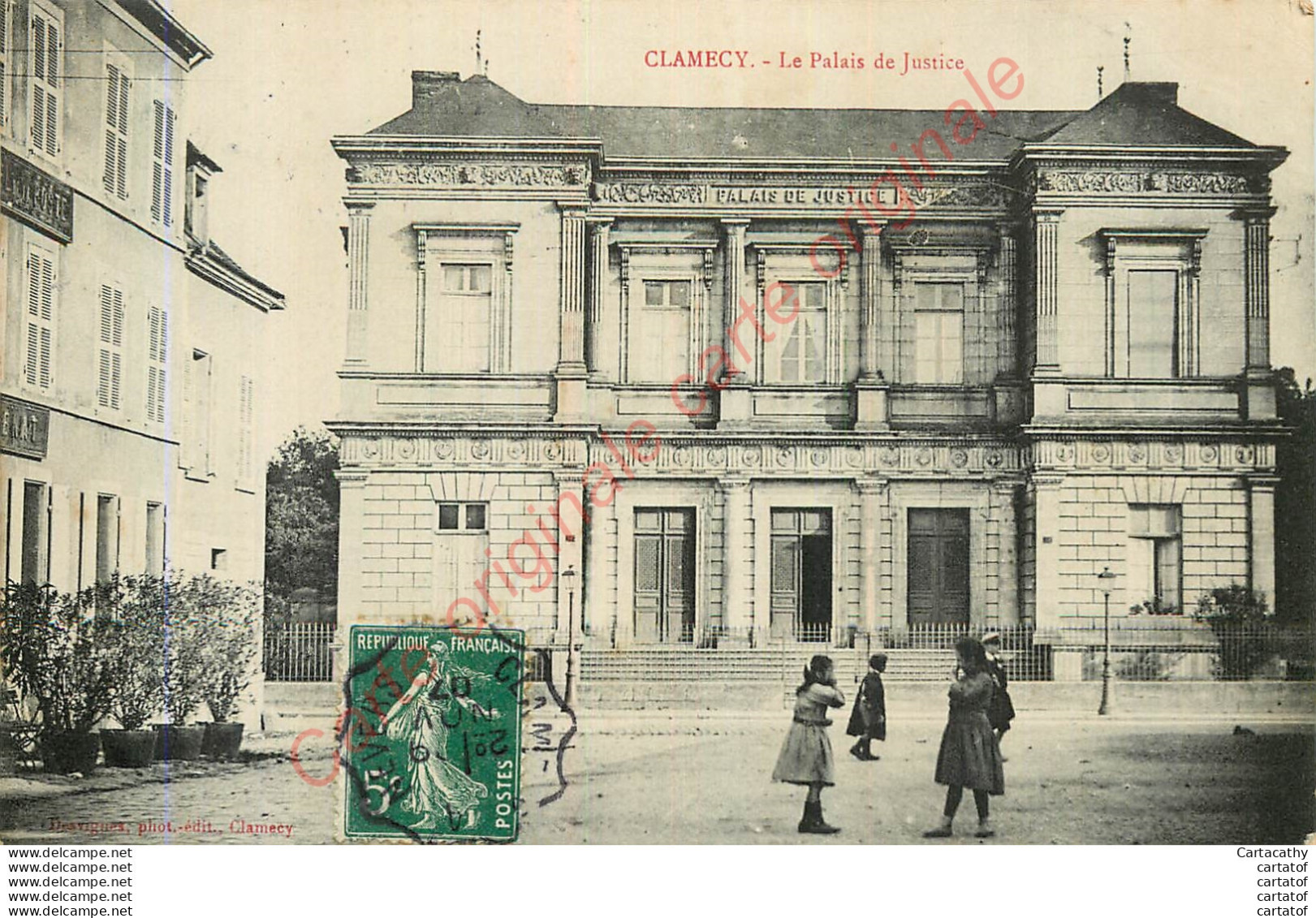 58.  CLAMECY .  Le Palais De Justice . - Clamecy