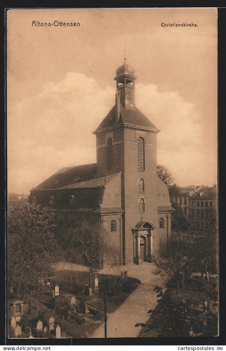 AK Hamburg-Ottensen, Christianskirche Mit Kirchhof Aus Der Vogelschau  - Altona
