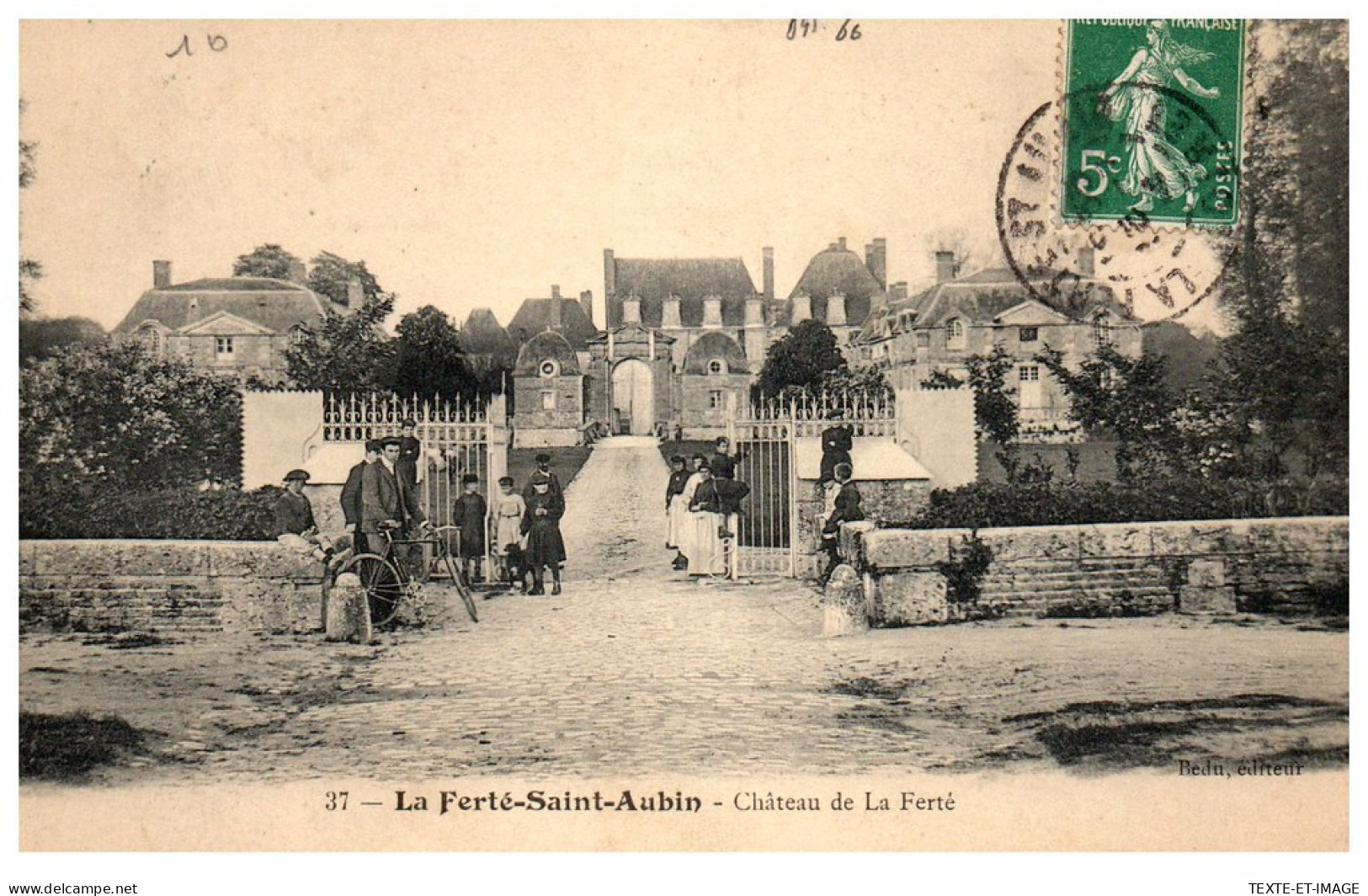 45 LA FERTE SAINT AUBIN - Le CHATEAUde La Ferte. - La Ferte Saint Aubin