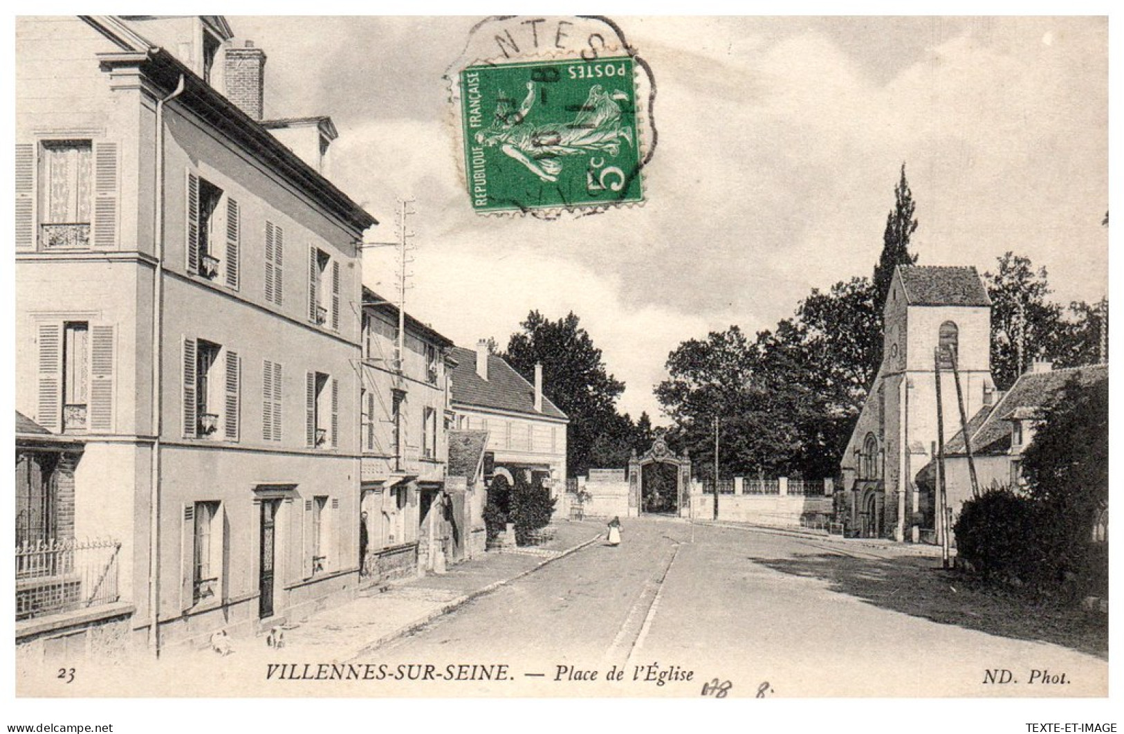 78 VILLENNES SUR SEINE - Place De L'eglise. - Villennes-sur-Seine