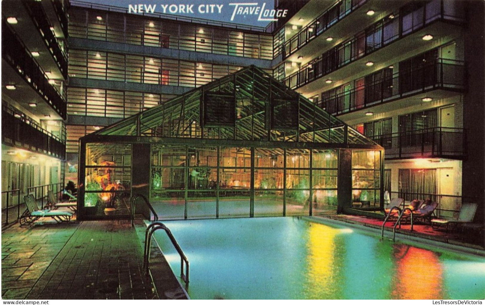 ETATS-UNIS - Travel Lodge At New York City - Vue Générale - Piscine - Animé - Carte Postale - Other & Unclassified