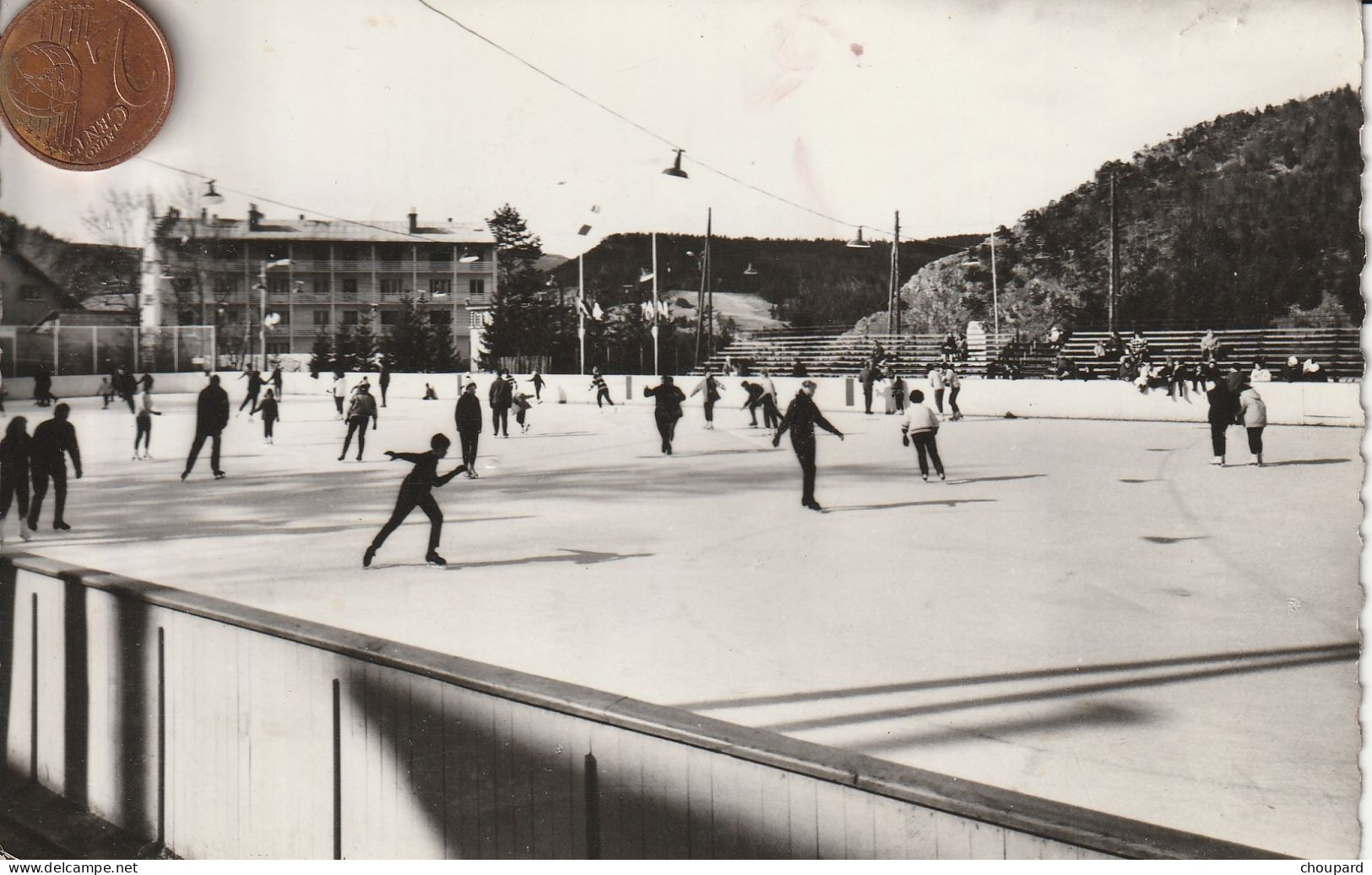 38 -  Carte Postale Semi Moderne De  VILLARD DE LANS     La Patinoire - Villard-de-Lans