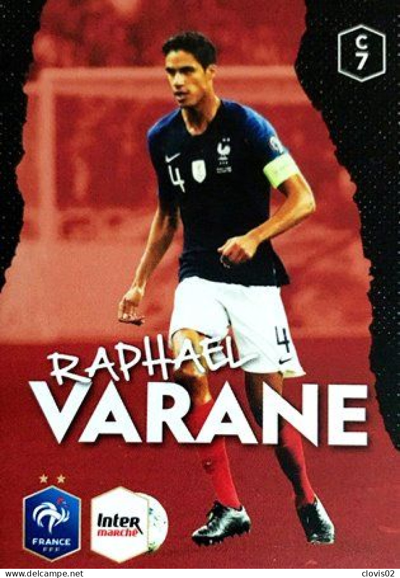 C7 Raphael Varane - Carte Panini Football Au Plus Près Des Bleus Intermarché 2020 - Altri & Non Classificati