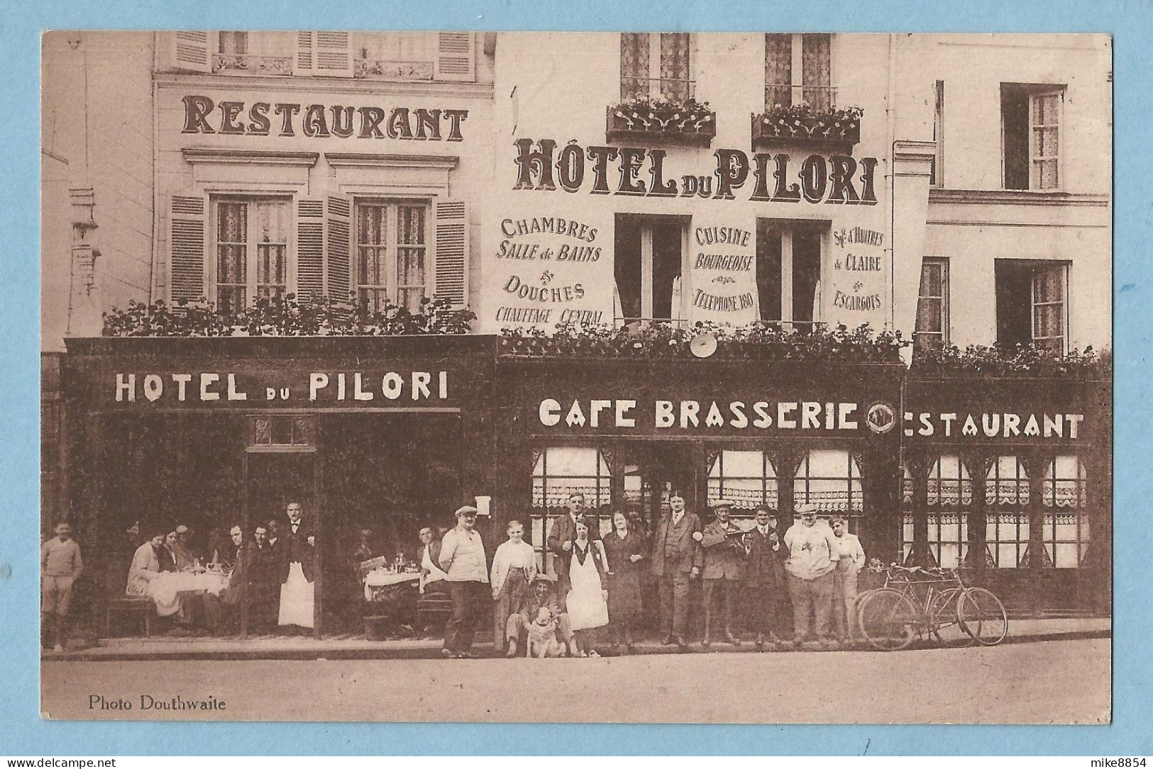 A100  CPA  PONT-AUDEMER (Eure)  HOTEL DU PILORI - Henri POTTIER, Propriétaire - Café Brasserie Restaurant  +++ - Pont Audemer