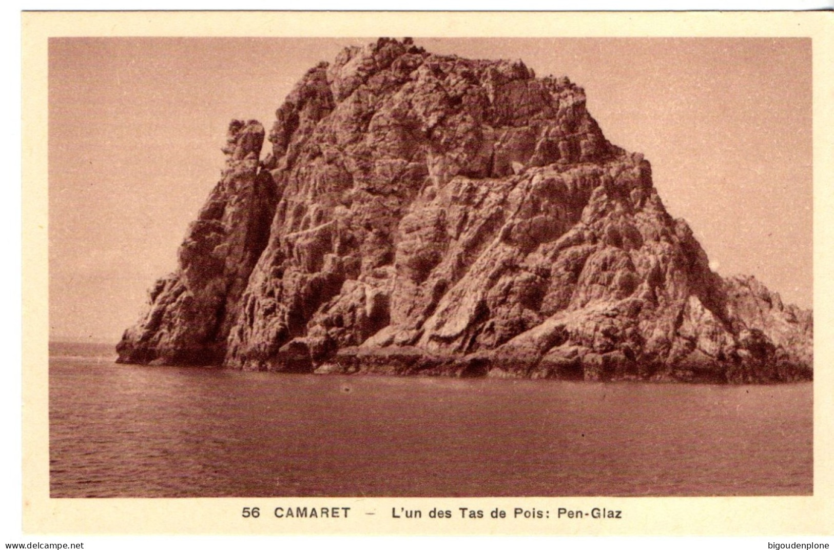 CP CAMARET (Finistère) L'un Des Tas De Pois: Pen-Glaz - Camaret-sur-Mer