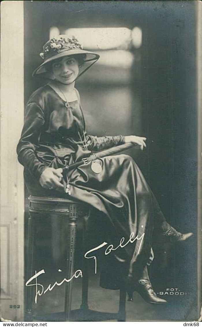 DINA GALLI /  Clotilde Anna Maria Galli ( MILANO  ) ACTRESS  - RPPC POSTCARD - 1920s  (TEM549) - Artistes