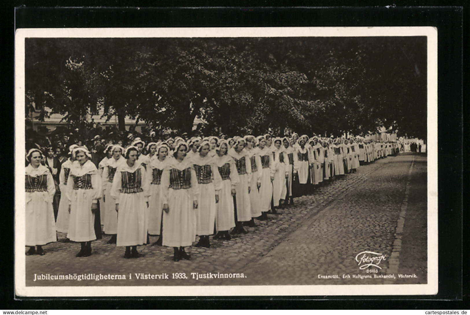 AK Västervik, Jubileumshögtidligheterne 1933, Tjustkvinnorna, Schwedinnen In Tracht  - Non Classés