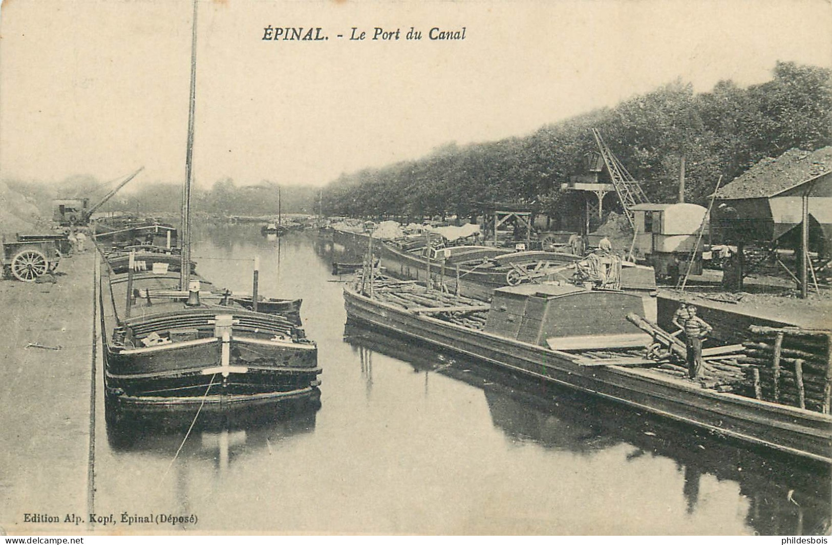 VOSGES  EPINAL  Le Port Du Canal  ( Peniches ) - Epinal