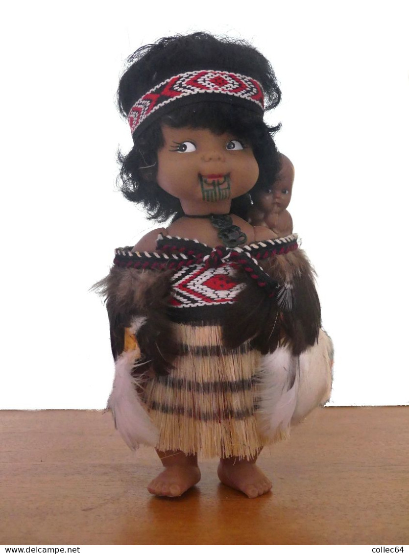 Poupée Folklorique - Origine Nouvelle-Zélande - Puppen