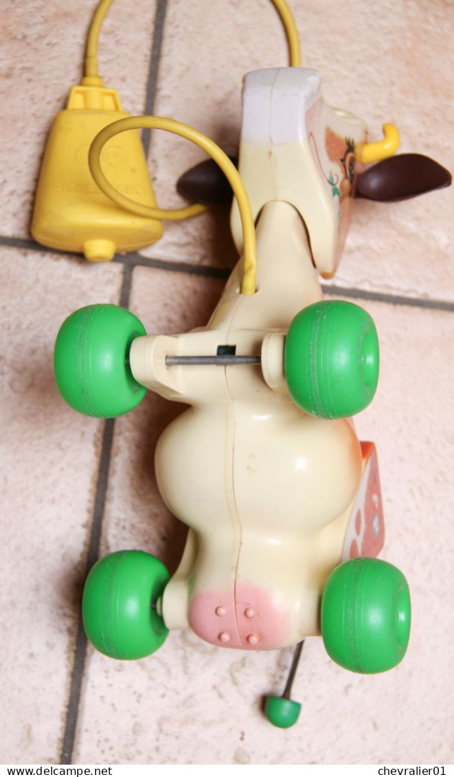 Fisher-Price_09_vache_cow_#132_’70s - Oud Speelgoed