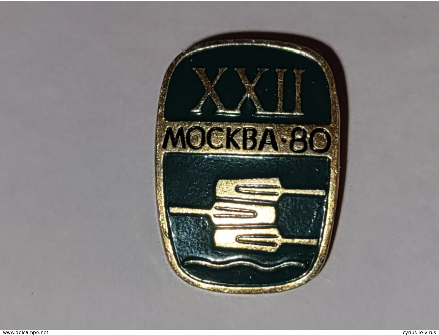 Pin's Jeux Olympiques De Moscou 1980  **  Aviron - Sonstige & Ohne Zuordnung