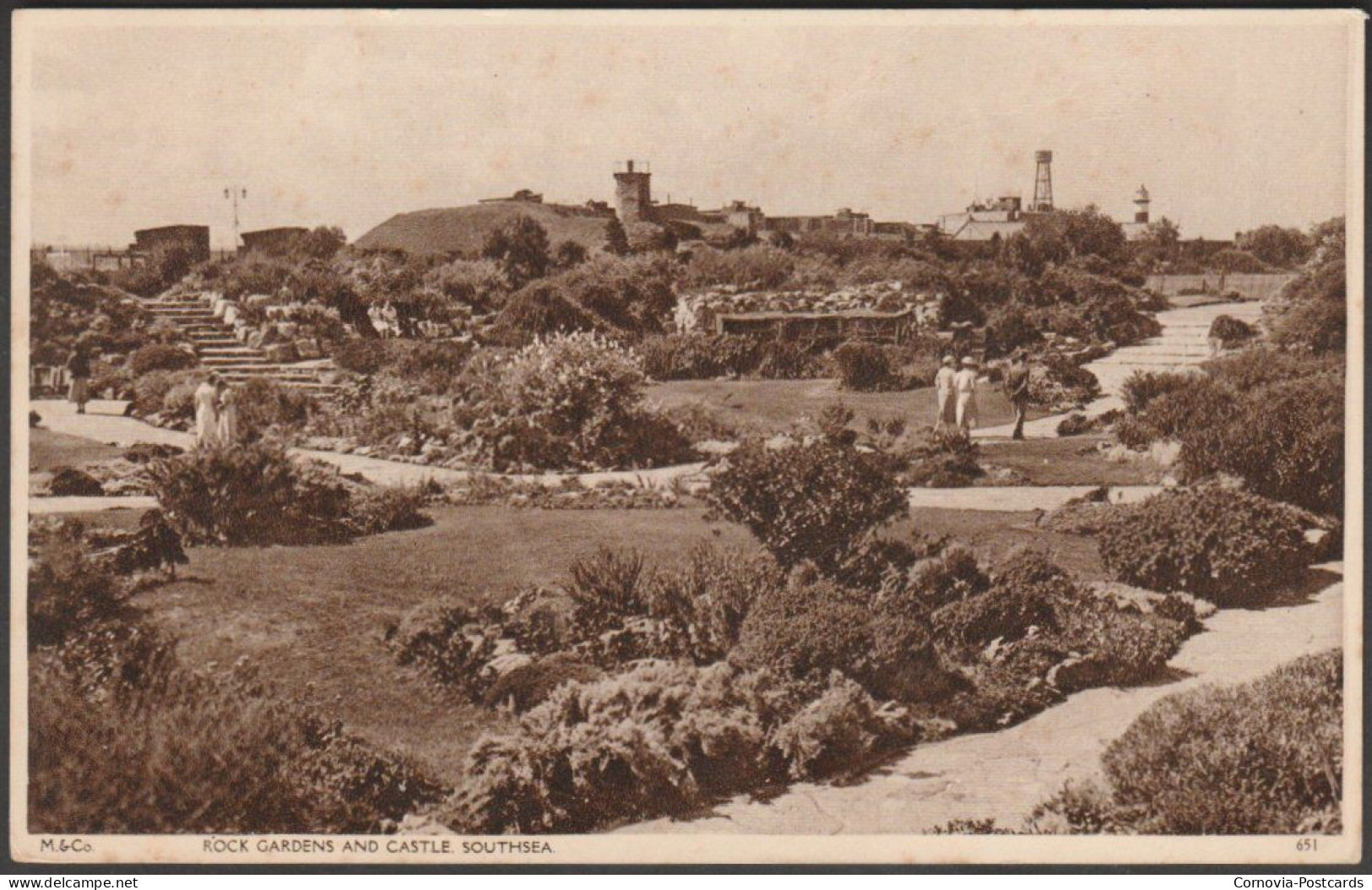 Rock Gardens And Castle, Southsea, Hampshire, C.1930s - Mills & Co Postcard - Southsea