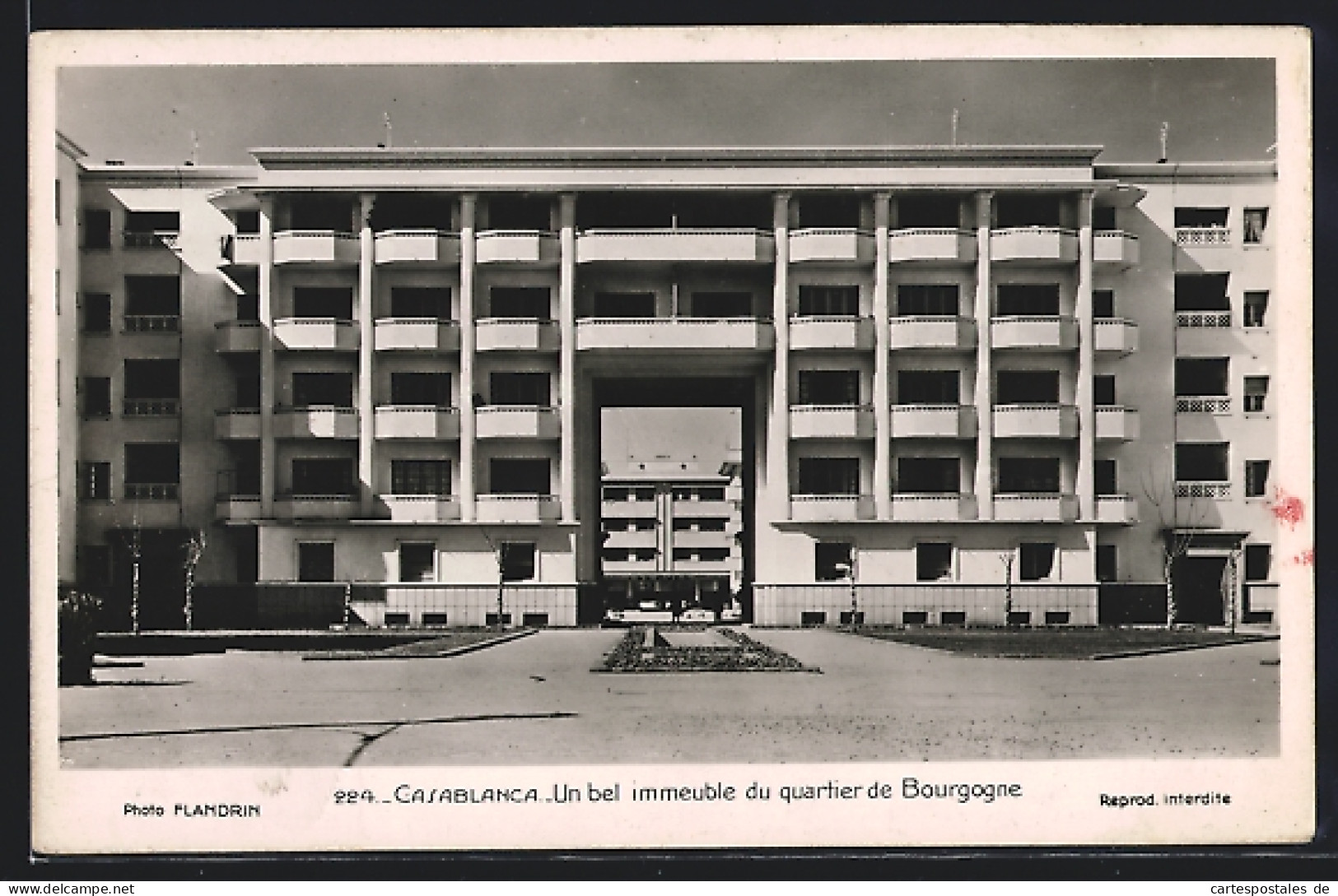 CPA Casablanca, Un Bel Immeuble Du Quartier De Bourgogne  - Casablanca