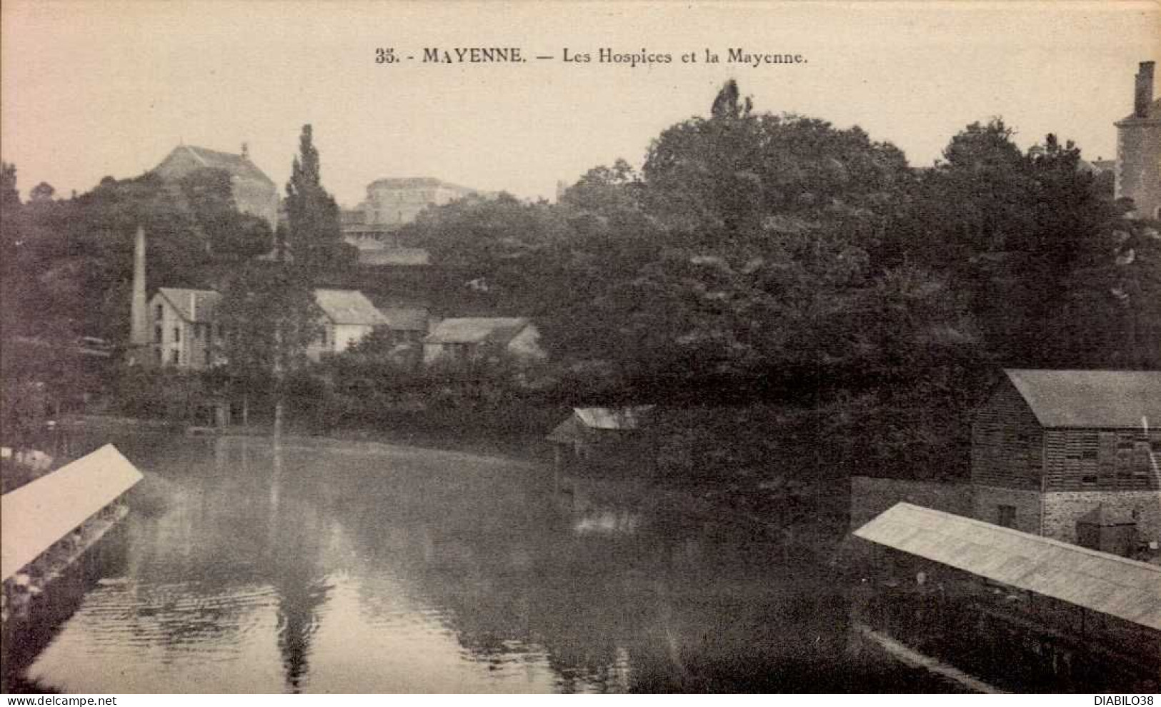 MAYENNE      ( MAYENNE )  LES HOSPICES ET LA MAYENNE - Mayenne