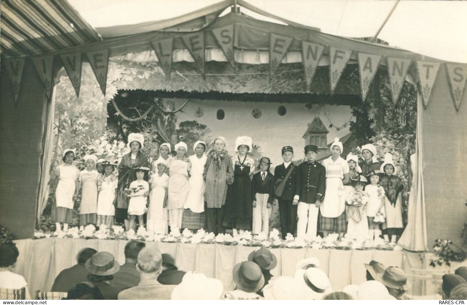 50 CARENTAN - Fete Et VIVE LES ENFANTS - TTB / RARE - CPA PHOTO - Carentan