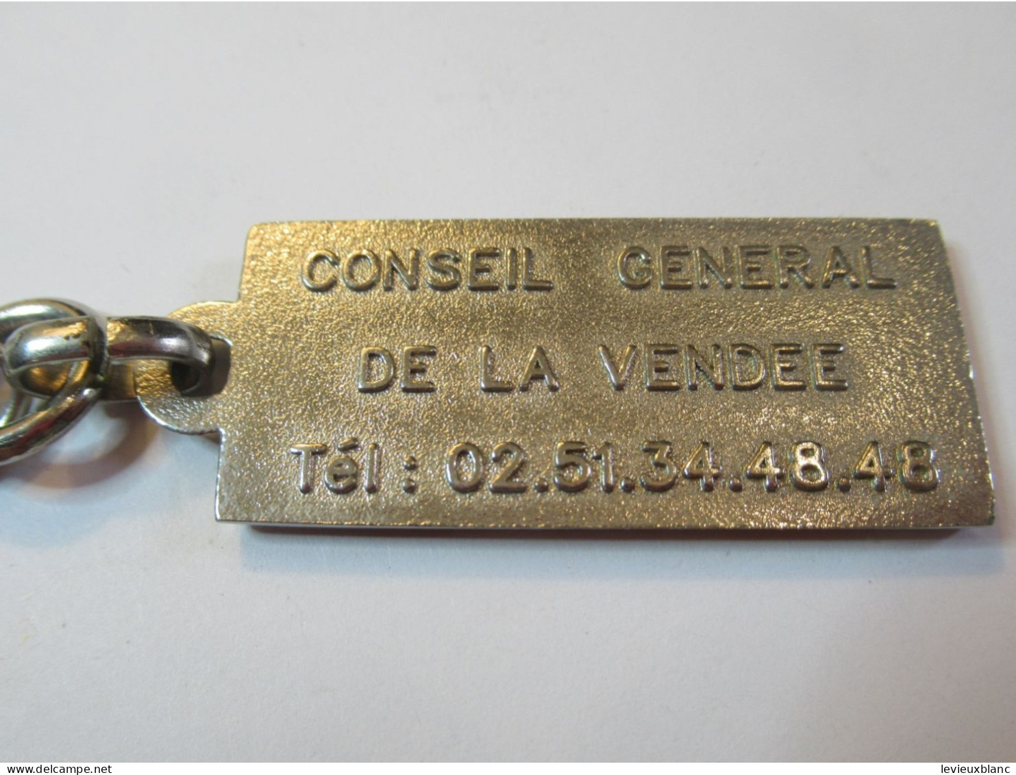 Porte-Clé Ancien/Administration/Conseil Général De La VENDEE/ /Bronze Chromé émaillé /Vers 1960-1980   POC774 - Porte-clefs