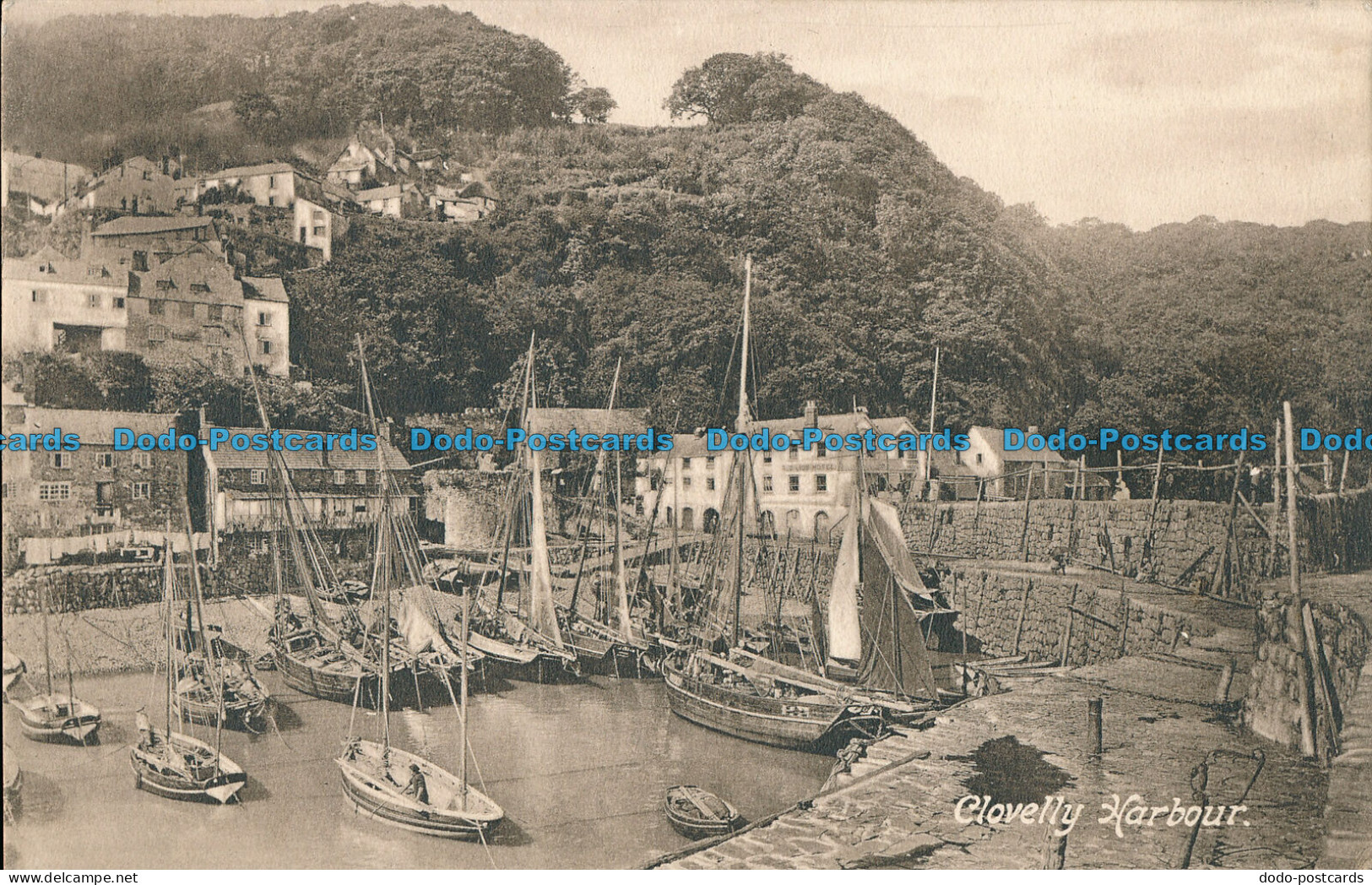 R028261 Clovelly Harbour. Frith. No 24771 - Monde