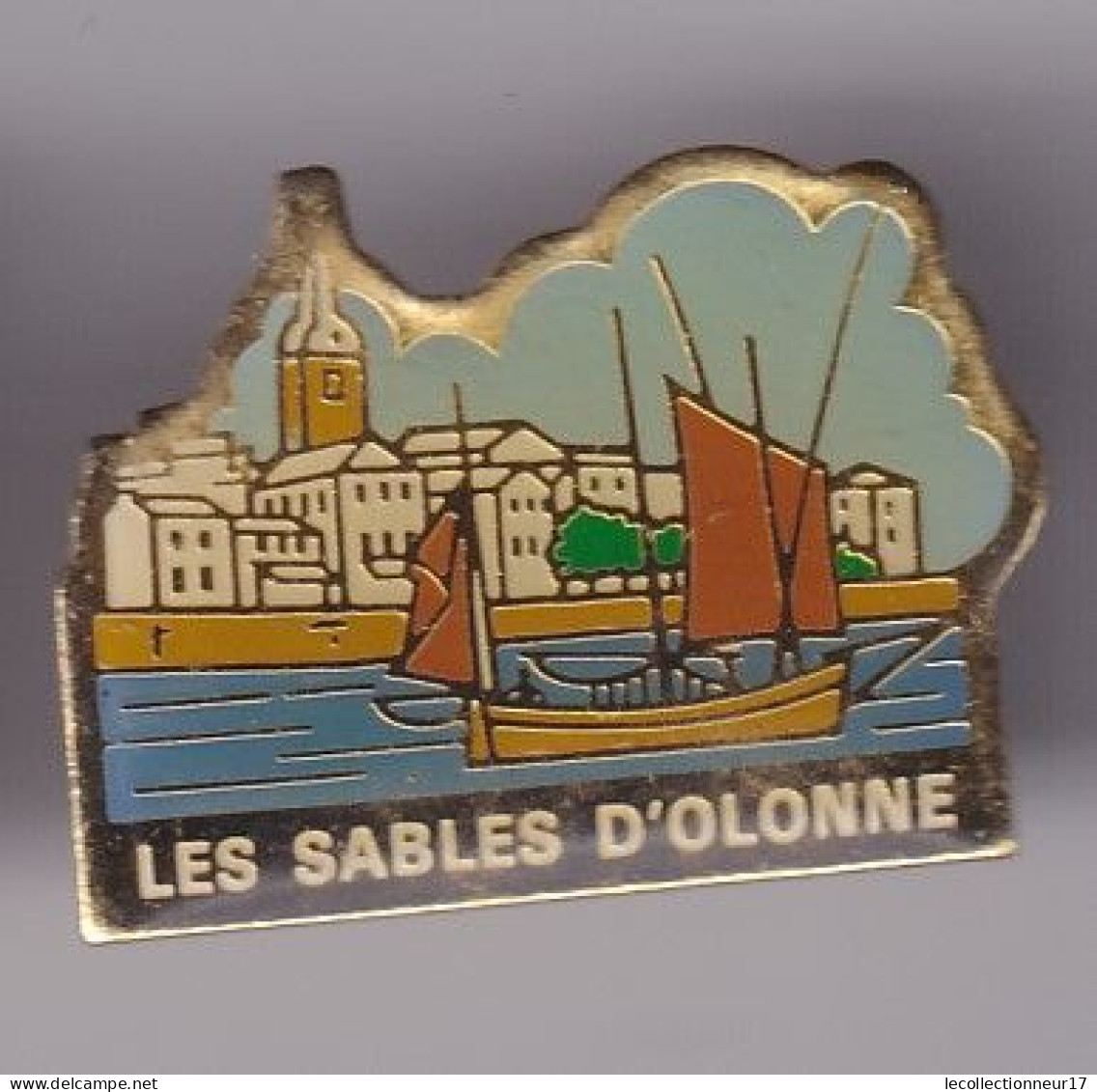 Pin's Les Sables D'Olonne Réf 8640 - Städte