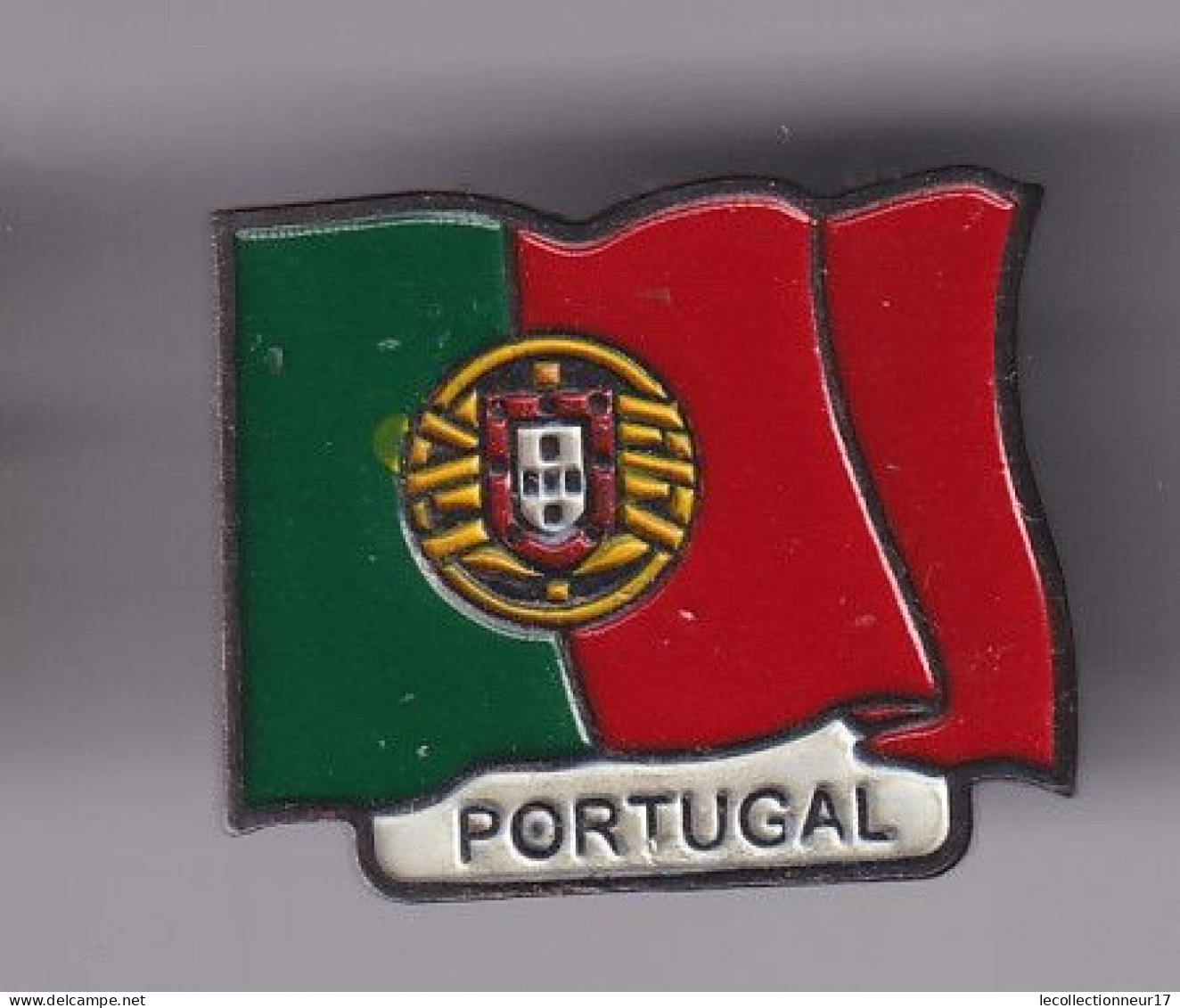 Pin's Drapeau Portugal Réf 8628 - Villes