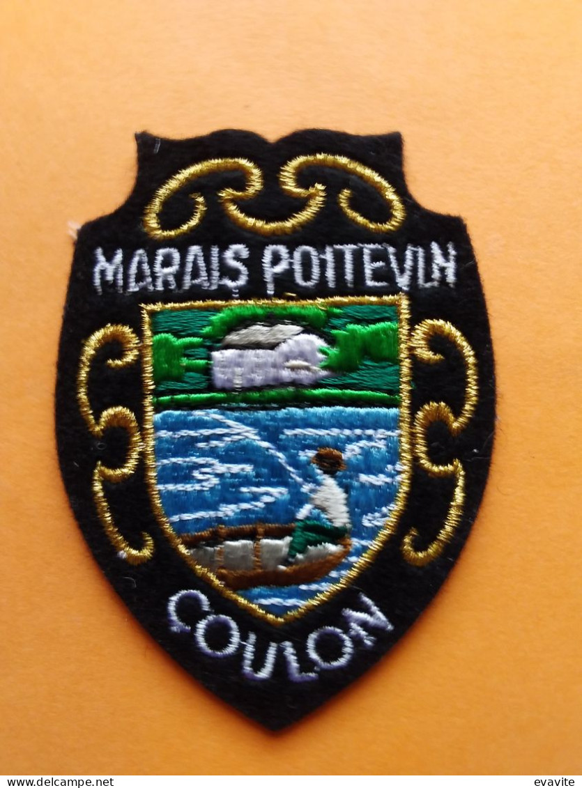 Ecusson Tissu  -     Marais Poitevin COULON - Blazoenen (textiel)