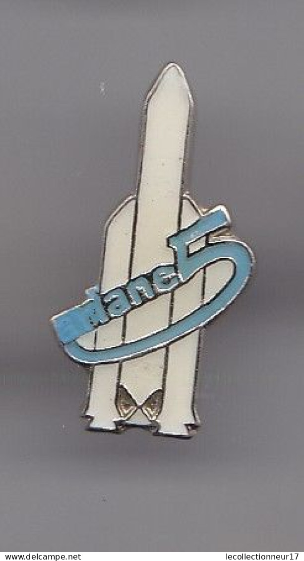 Pin's  Espace Fusée Navette Spatiale Ariane 5 Réf 6179 - Espacio