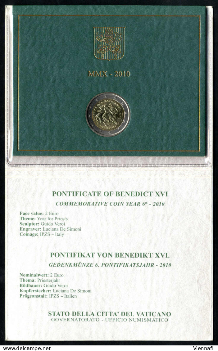 2 Euro, 2010/15, Lotto Di Quattro Folder Ufficiali Del 2010, 2012, 2013 Sede Vacante), 2015, Immagini Vedasi Catalogo On - Vaticano